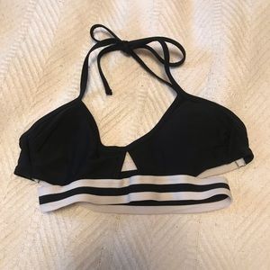 Aerie Size XS Bikini Top Criss Cross Back Black